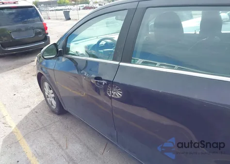 2014 Chevrolet Sonic Lt Auto из США, поврежденный, VIN 1G1JC6SH4E4101360